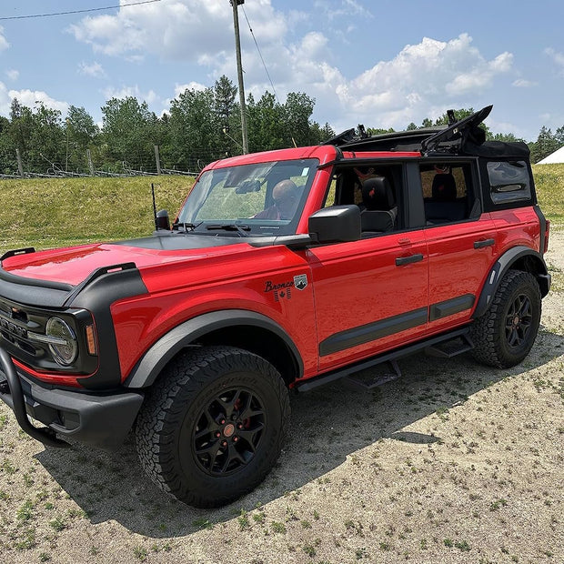 Our design is generally closer to the truck body, which will make the overall effect more beautiful, and can make the truck have better passability.